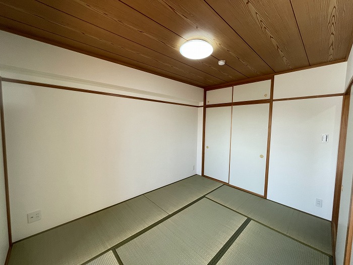 エスポア円上702
