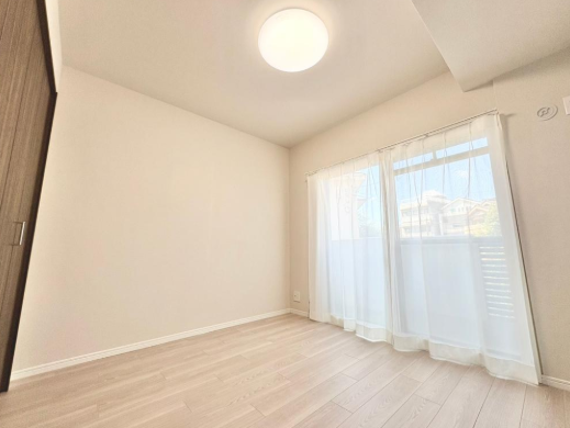 グランドメゾン南明 204