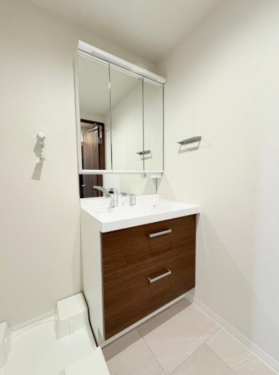 グランドメゾン南明 204