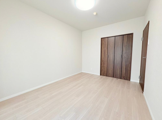 グランドメゾン南明 204