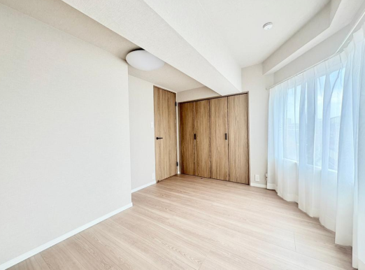 ライオンズマンション東白壁 712